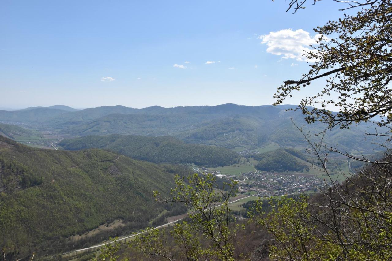 Apartman Stiavnica Banská Štiavnica Dış mekan fotoğraf
